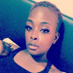 Meet your Posher, Dana